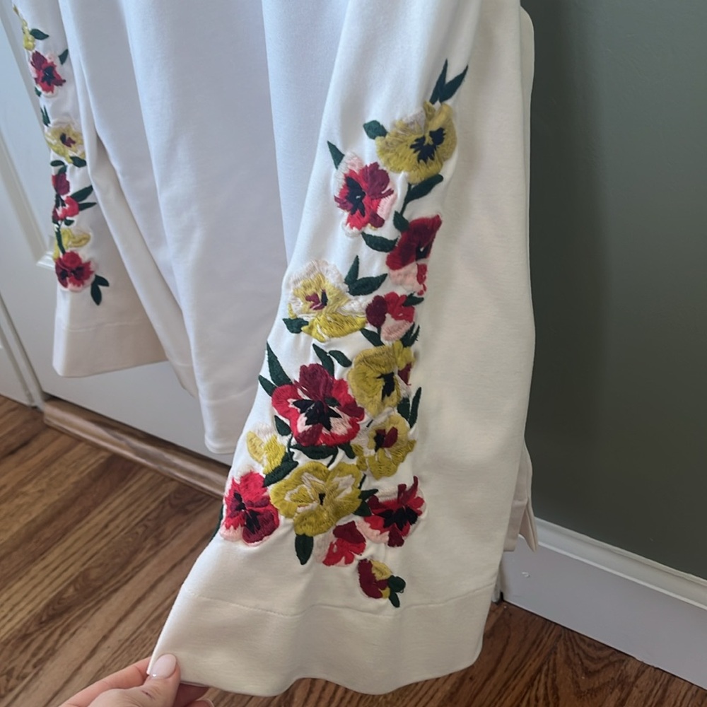 Ann Taylor embroidered top, size medium
